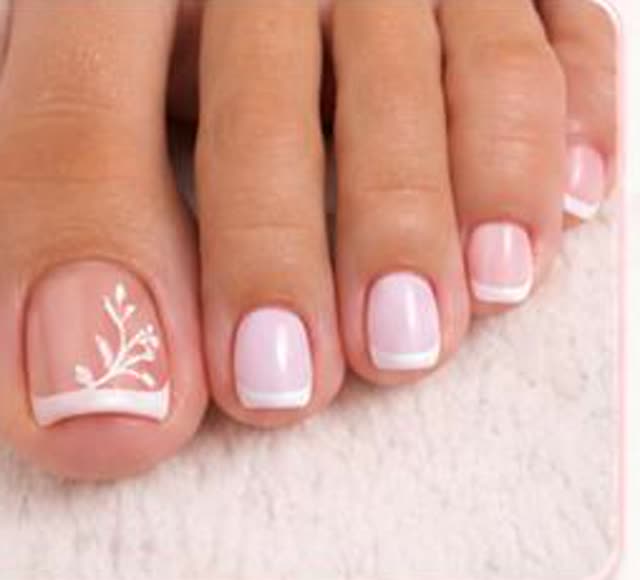 Trabajo de pedicure realizado por Fran Reyes